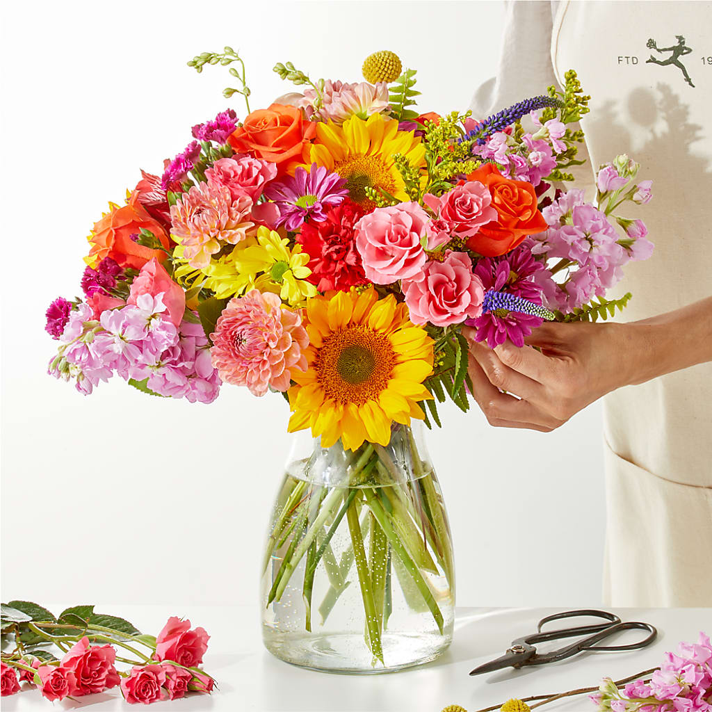 Cue the Confetti - A Florist Original – Nicholasville Florist, Nicholasville KY