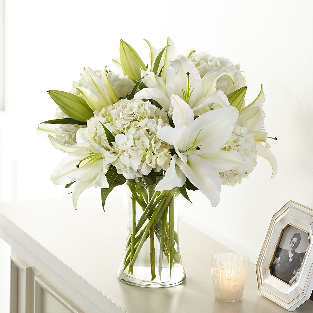Compassionate Lily Bouquet – Nicholasville Florist, Nicholasville KY