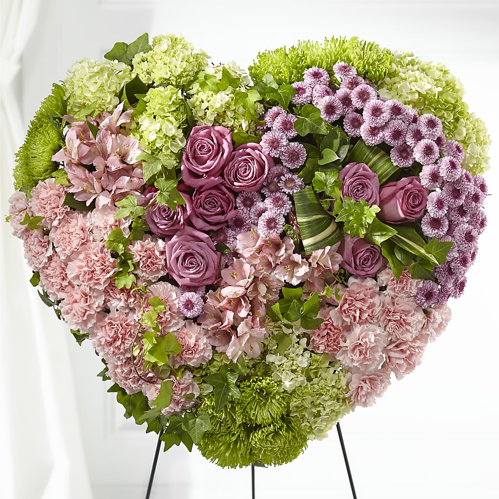 Heartwarming Standing Heart – Nicholasville Florist, Nicholasville KY