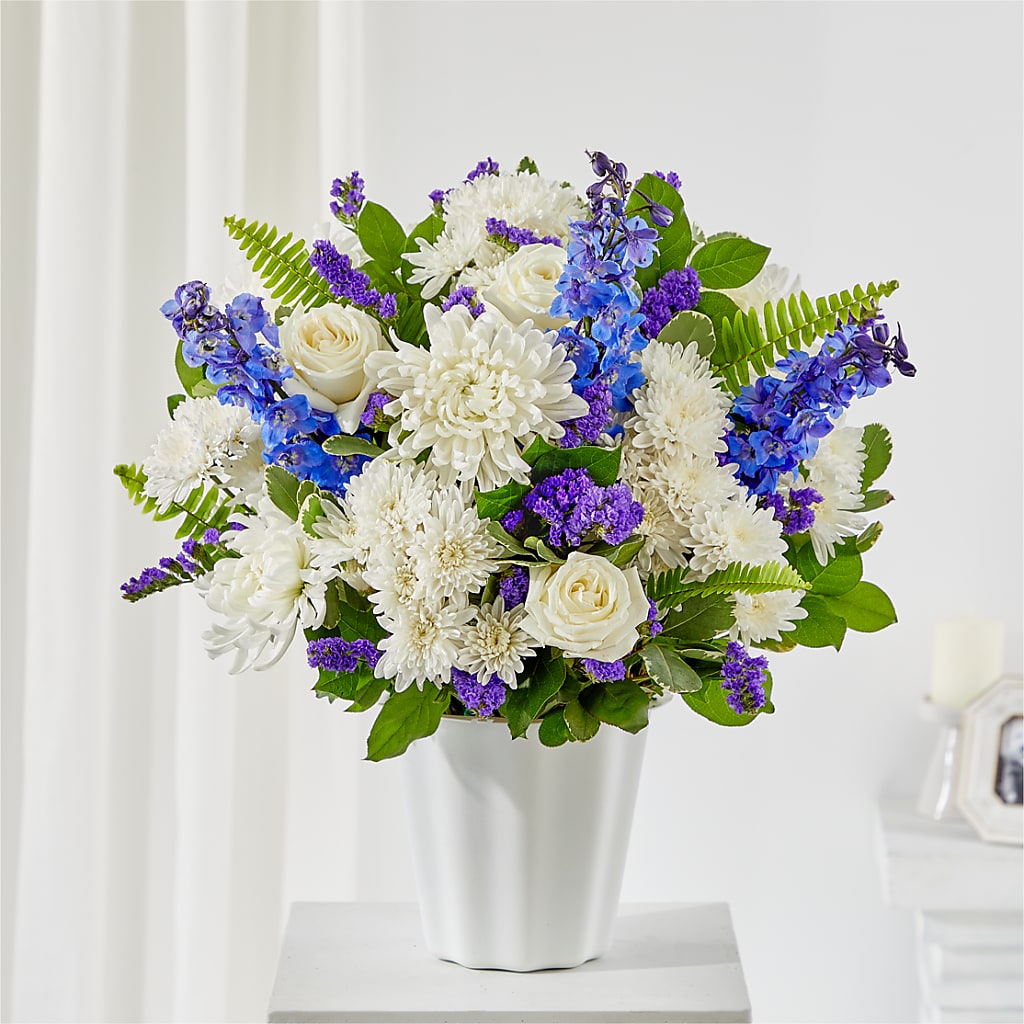 Hold Dear Tabletop Basket – Nicholasville Florist, Nicholasville KY