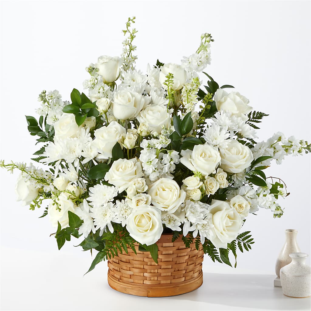Heartfelt Condolences Arrangement – Nicholasville Florist, Nicholasville KY