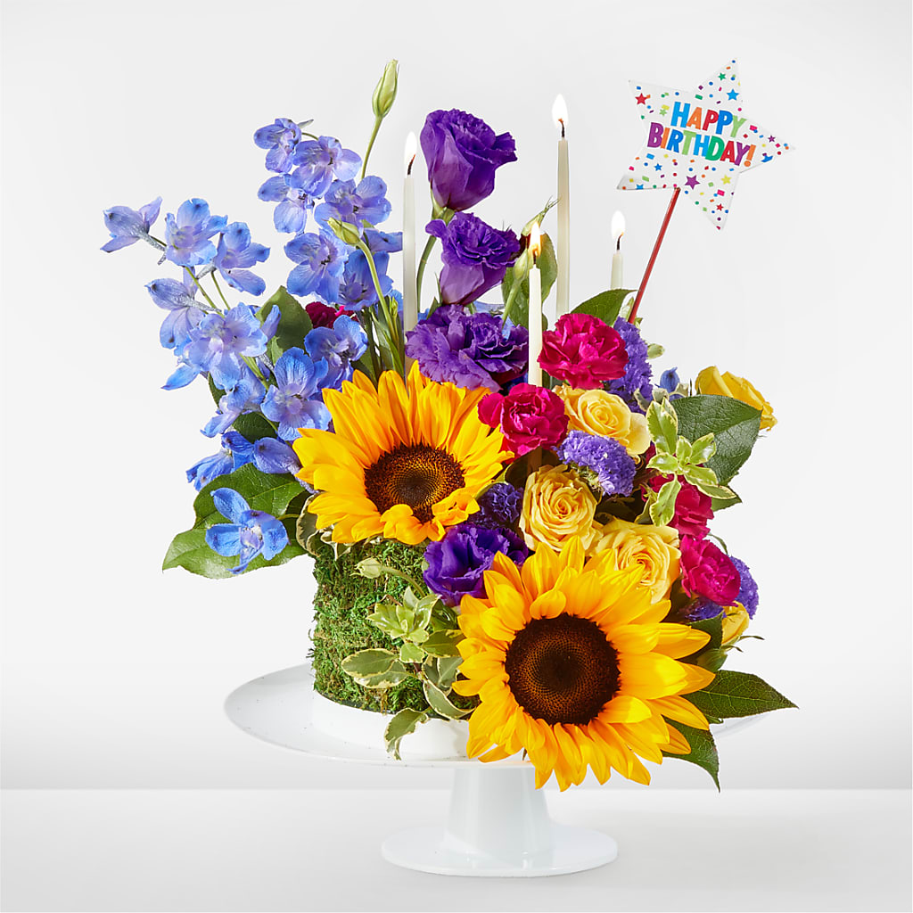 Star of the Day Floral Cake – Nicholasville Florist, Nicholasville KY
