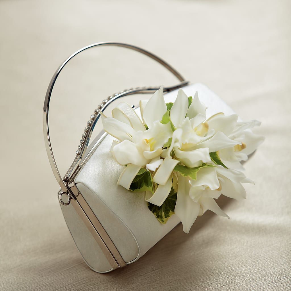 White Purse Decor – Nicholasville Florist, Nicholasville KY