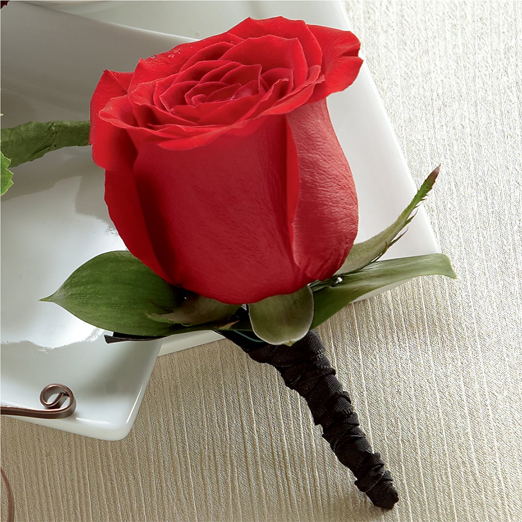 Red Rose Boutonniere – Nicholasville Florist, Nicholasville KY