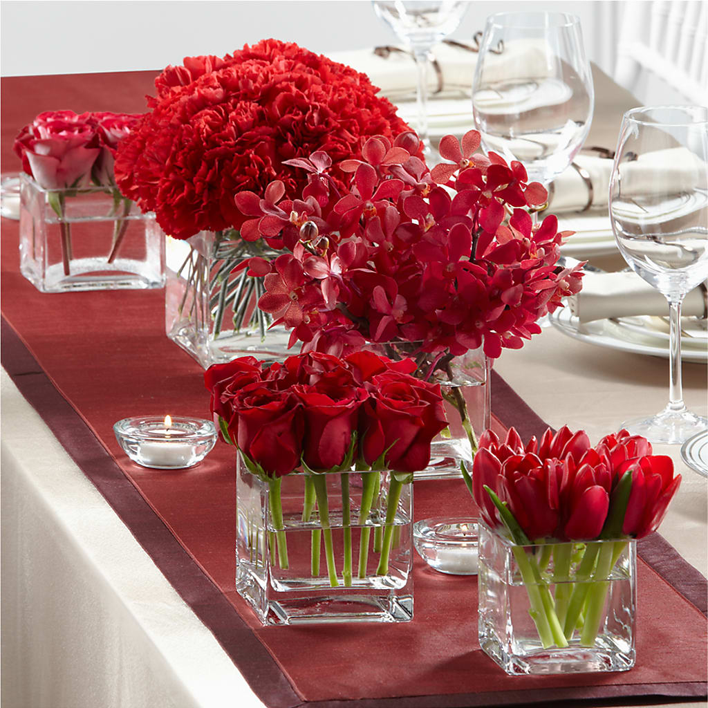 Modern Grace Centerpiece – Nicholasville Florist, Nicholasville KY