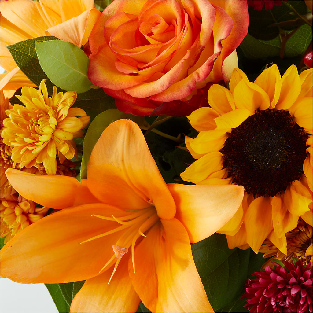 Grateful Centerpiece –  Nicholasville Florist, Nicholasville KY
