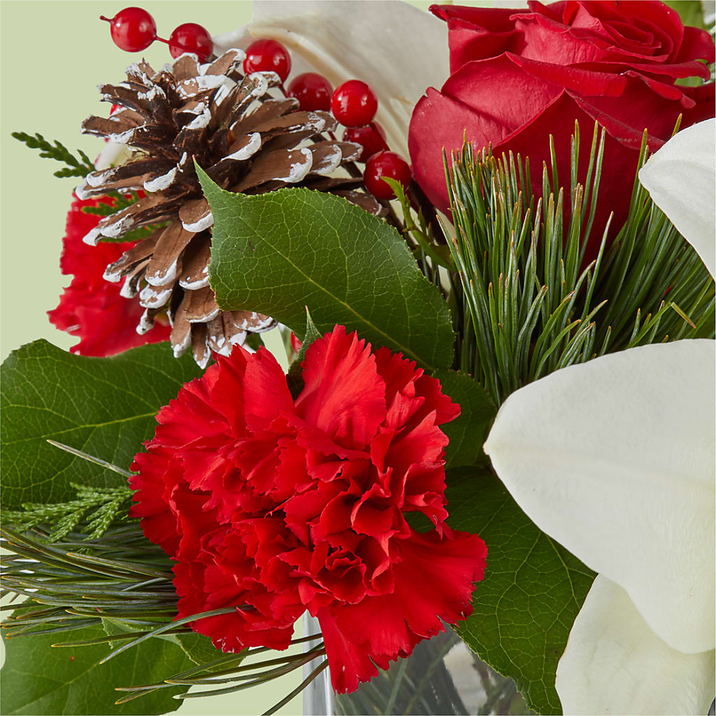 Glistening Icicles Bouquet –  Nicholasville Florist, Nicholasville KY