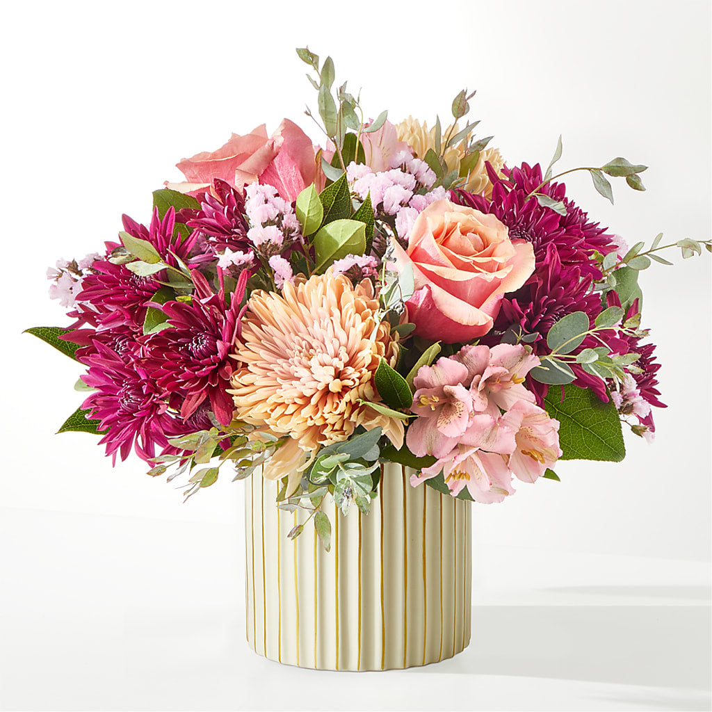 Berry Cobbler Bouquet with Ivory Vase –  Nicholasville Florist, Nicholasville KY